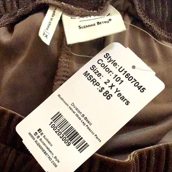 Suzanne Betro Two Piece Brown Velour Matching Lounge Pants and Top NEW - Picture 16 of 16